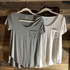 Pair of Hollister super soft Tshirts. XS